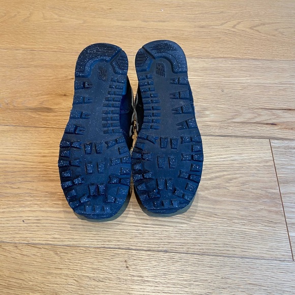 Kids New Balance 574 Classics size 2 - Picture 6 of 6